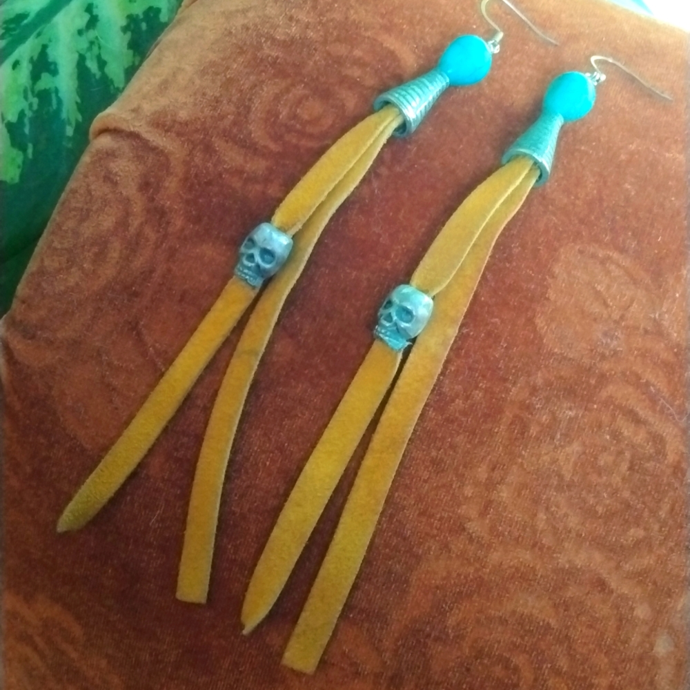 Fringe leather skull earrings